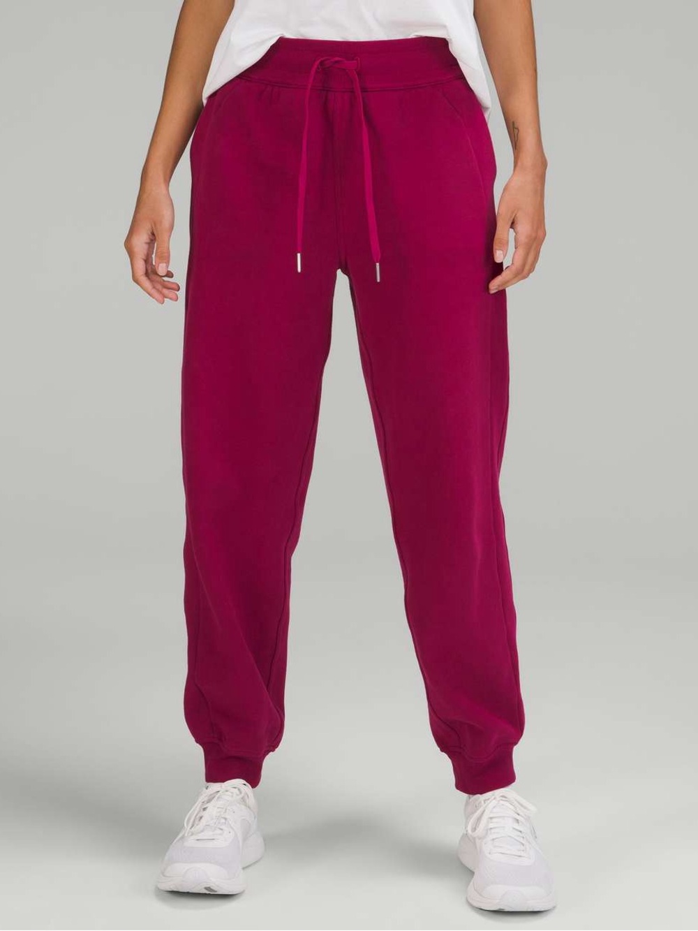 Lululemon Scuba Relaxed-Fit High-Rise Jogger•Pomegranate